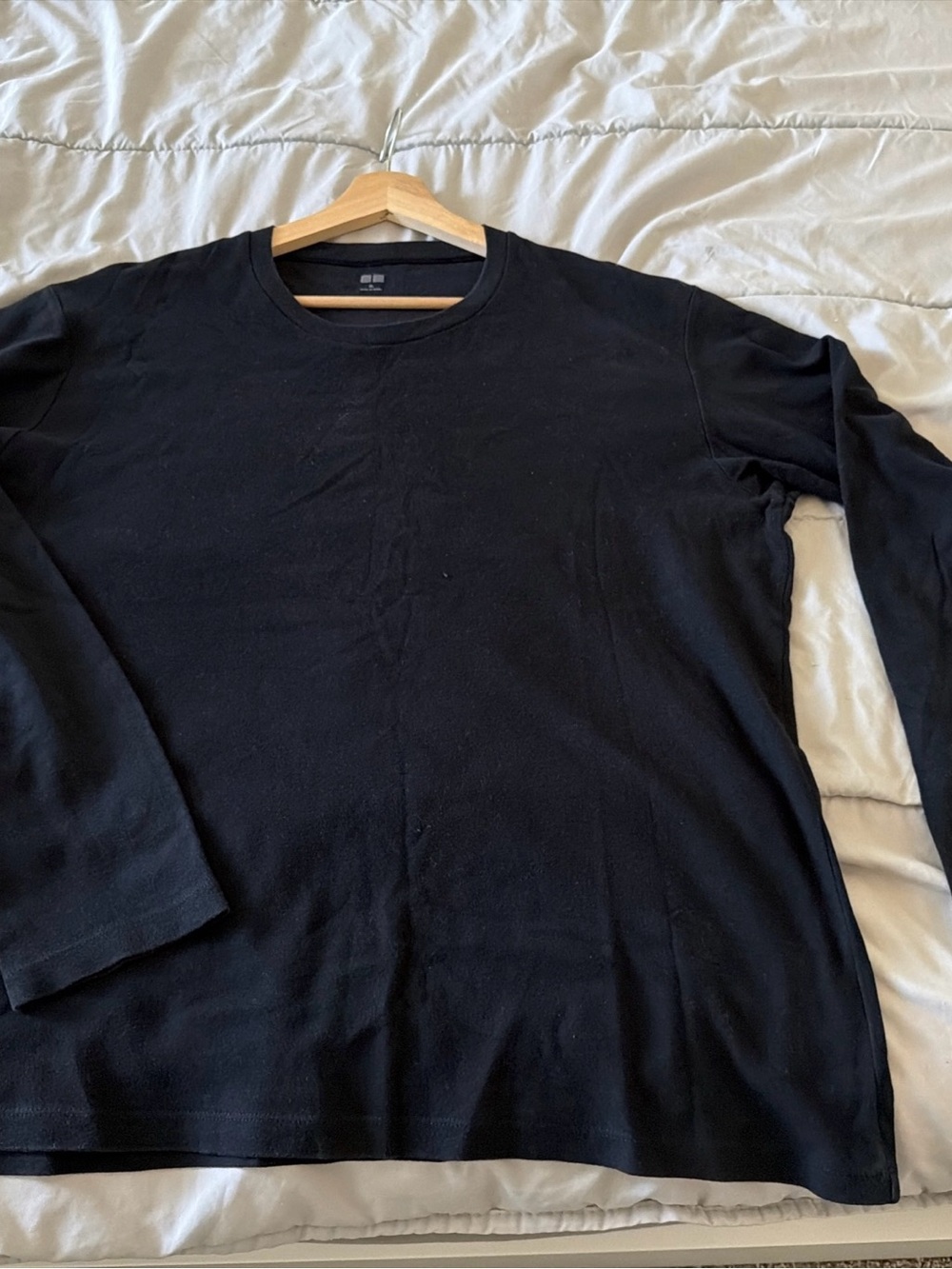 Uniqlo Black Long Sleeve Cotton Top with Crewneck